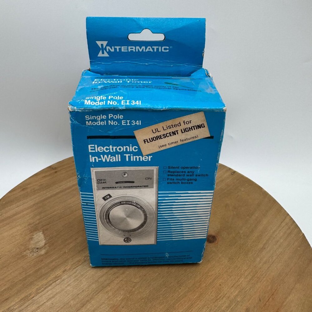 N.O.S. Intermatic Model EI341 Electronic In-Wall Timer New in box